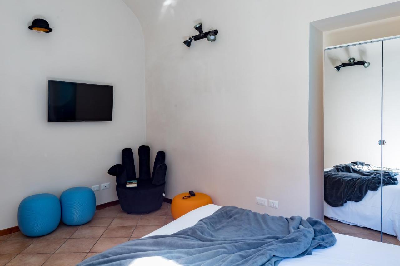 A World Aparts - 40 Sforza Rome Exterior photo