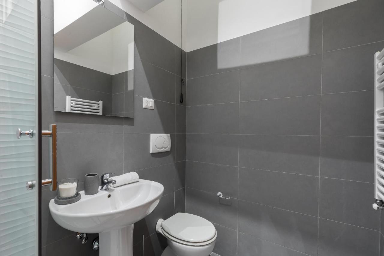 A World Aparts - 40 Sforza Rome Exterior photo